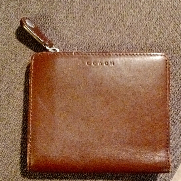 Coach Brown leather wallet 🖤 - Picture 1 of 12